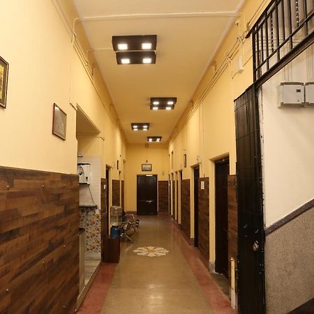 Finestays Shanti Priya Calcutta  Esterno foto